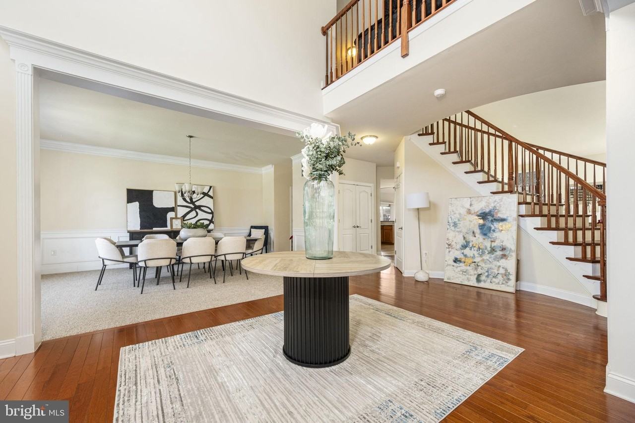 1417 Stockton Rd - Photo 4 of 39