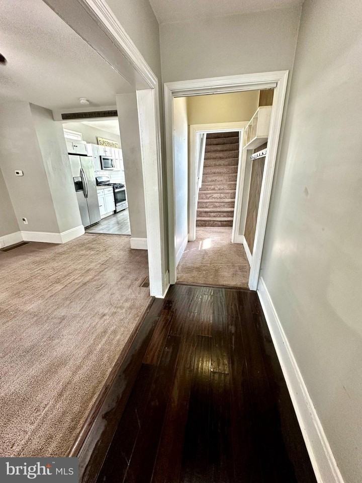 614 Beech St - Photo 4 of 19