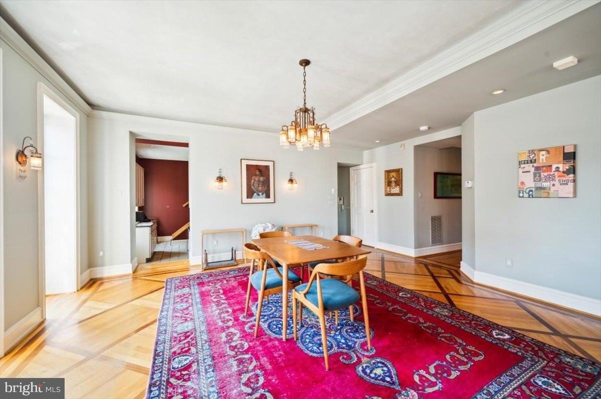 624 S 6th St ## 26 - Photo 3 of 23