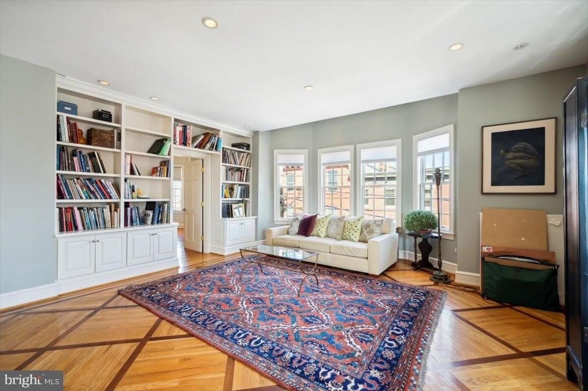 624 S 6th St ## 26 - Photo 5 of 23