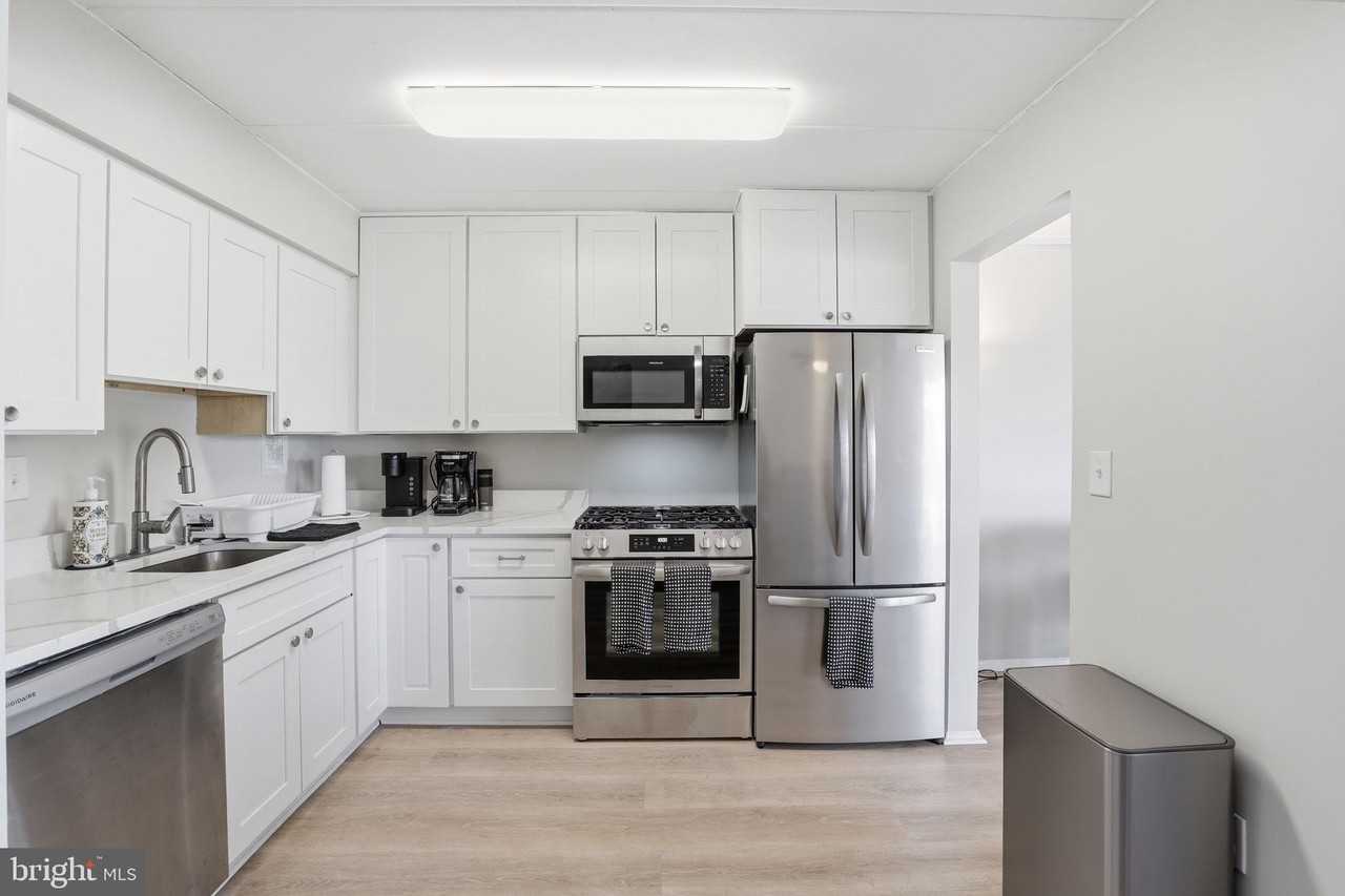 2622 Fort Farnsworth Rd #219-1D - Photo 2 of 20