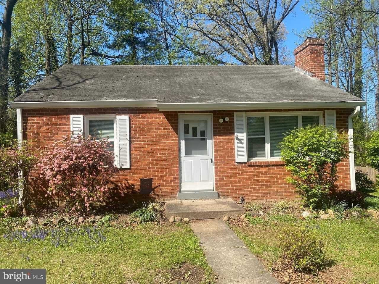 2200 Greenwich St - Photo 5 of 50