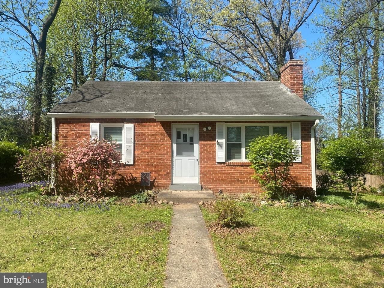 2200 Greenwich St - Photo 6 of 50