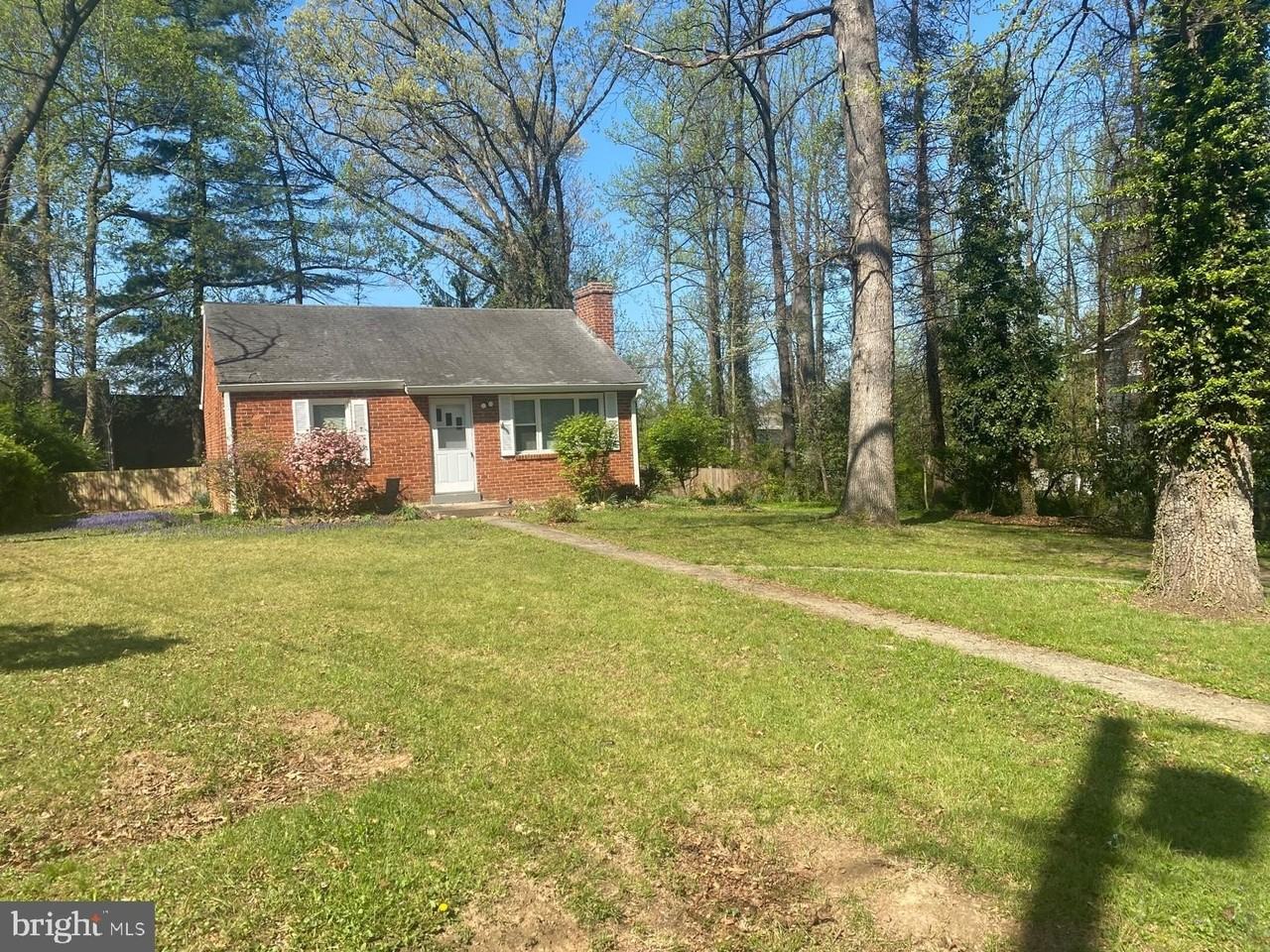 2200 Greenwich St - Photo 7 of 50