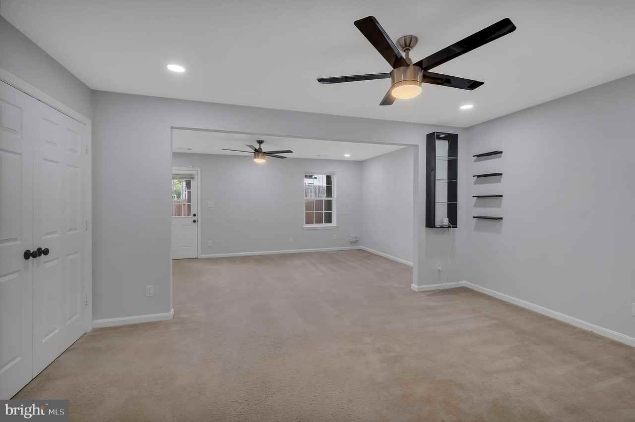 7008 Wytheville Cir - Photo 2 of 28