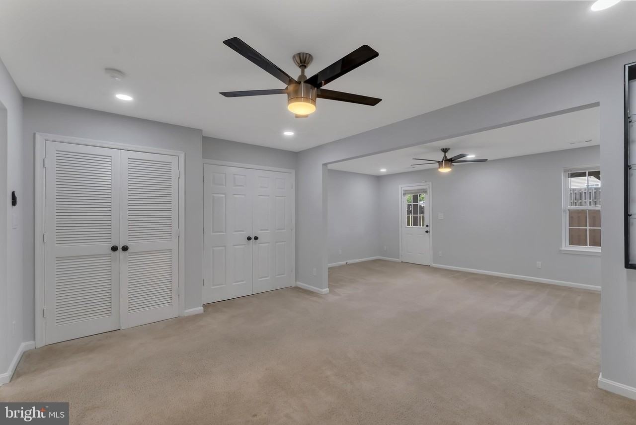 7008 Wytheville Cir - Photo 3 of 28