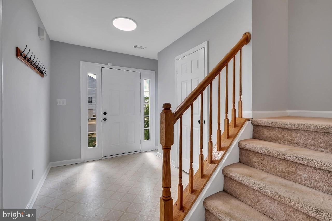 7008 Wytheville Cir - Photo 6 of 28