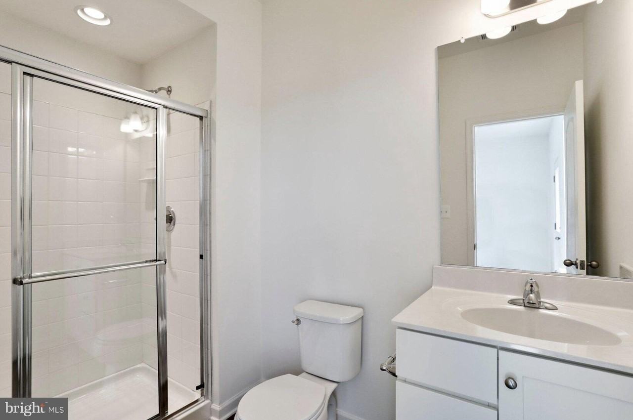 Tracy Way - Photo 6 of 12