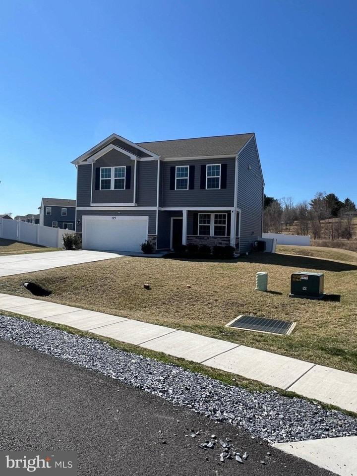 115 Bell Tower Ln - Photo 2 of 33