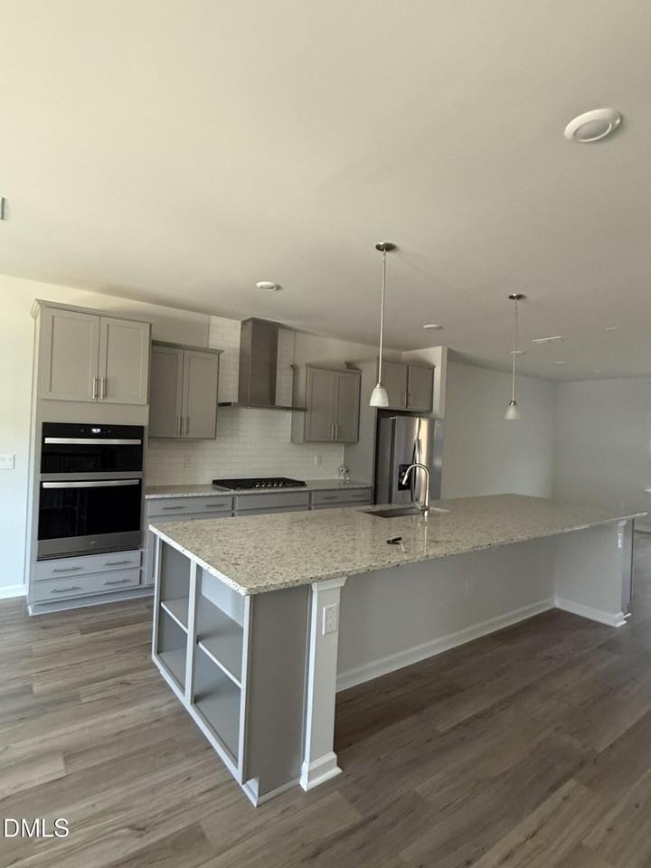 2132 Grouse Ski Cir - Photo 3 of 14