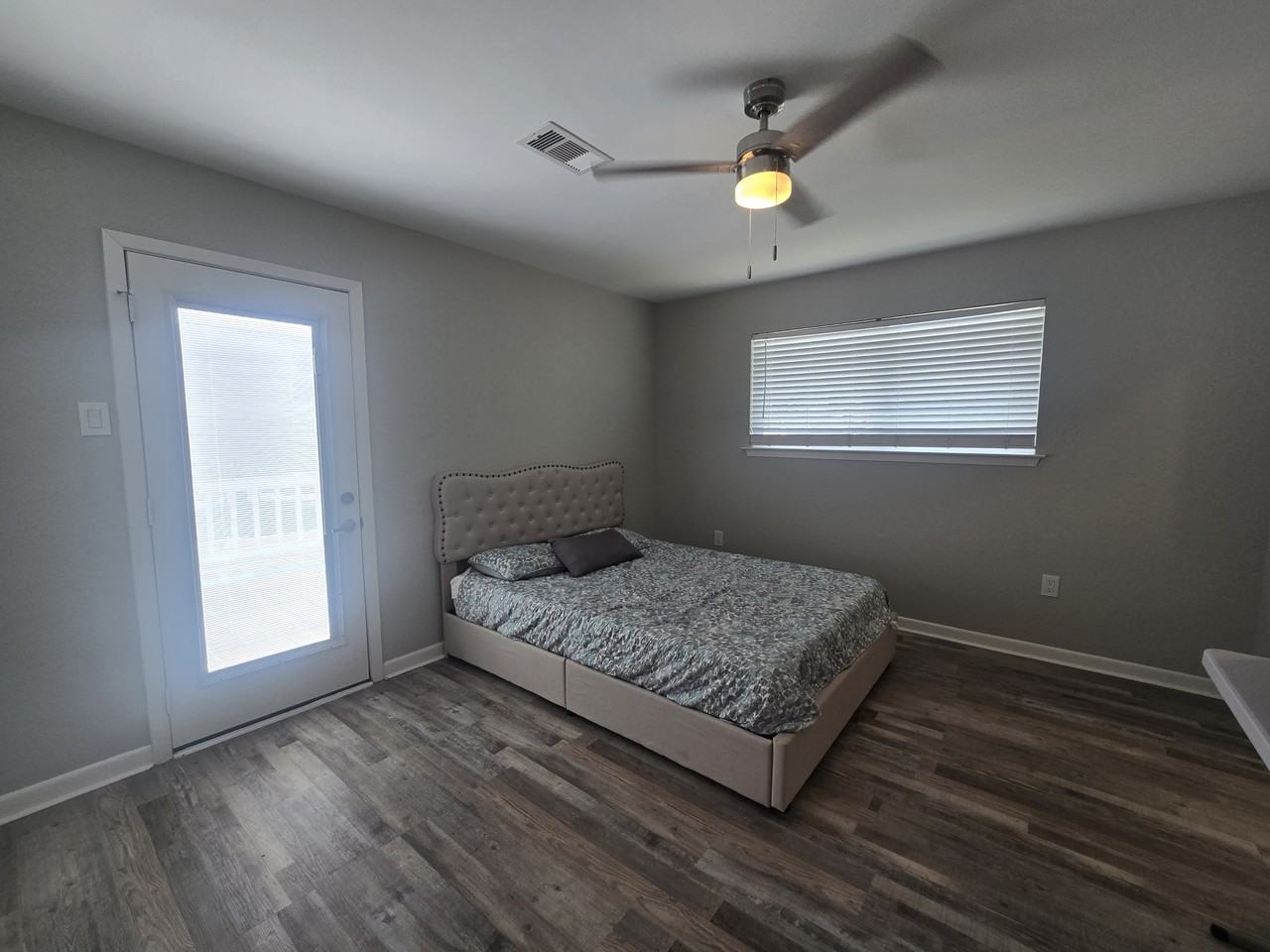 211 Redfish Dr #1 - Photo 5 of 29