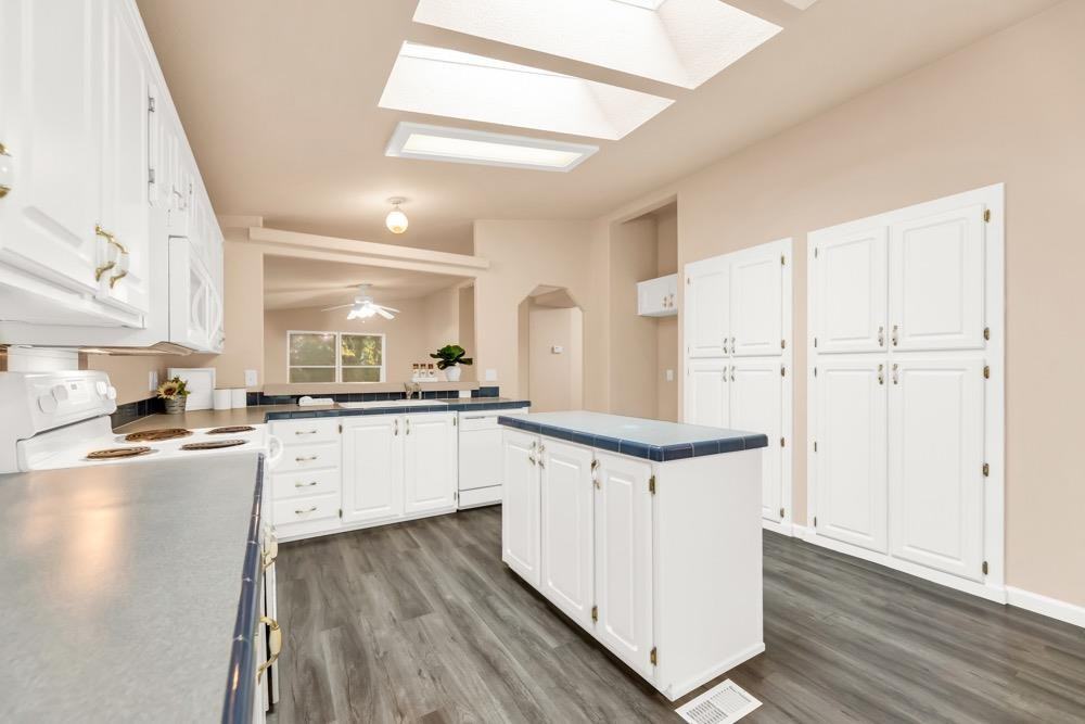 9224 Joines Rd #1 - Photo 6 of 22