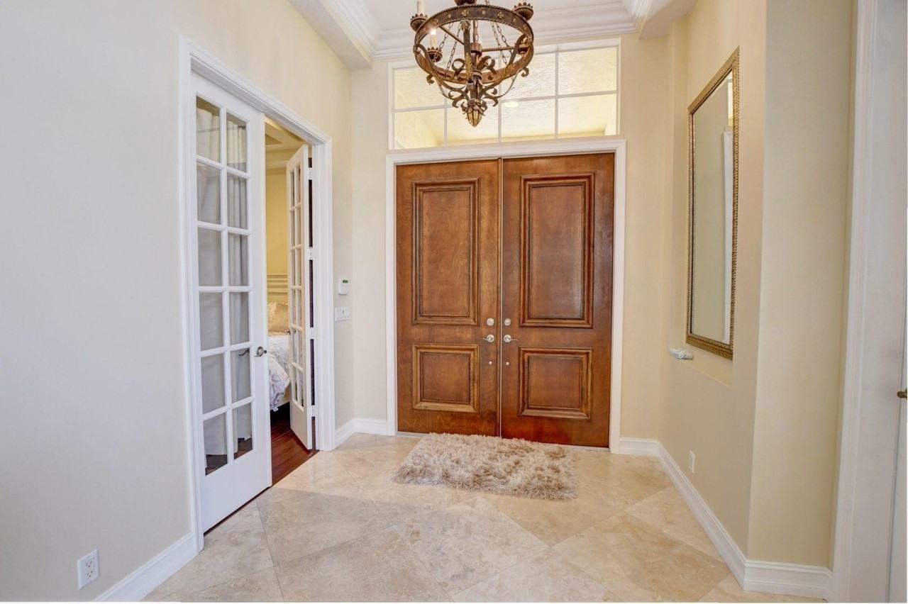 17739 Lake Azure Way - Photo 3 of 50