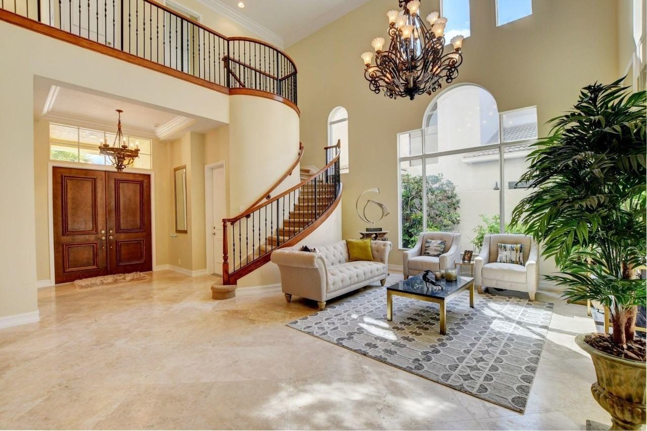 17739 Lake Azure Way - Photo 4 of 50