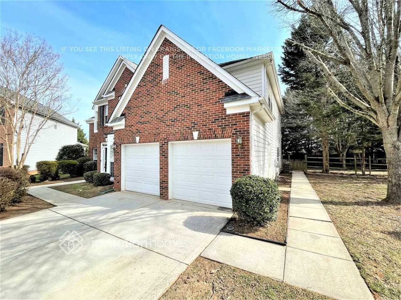 11852 Kennon Ridge Ln - Photo 3 of 24