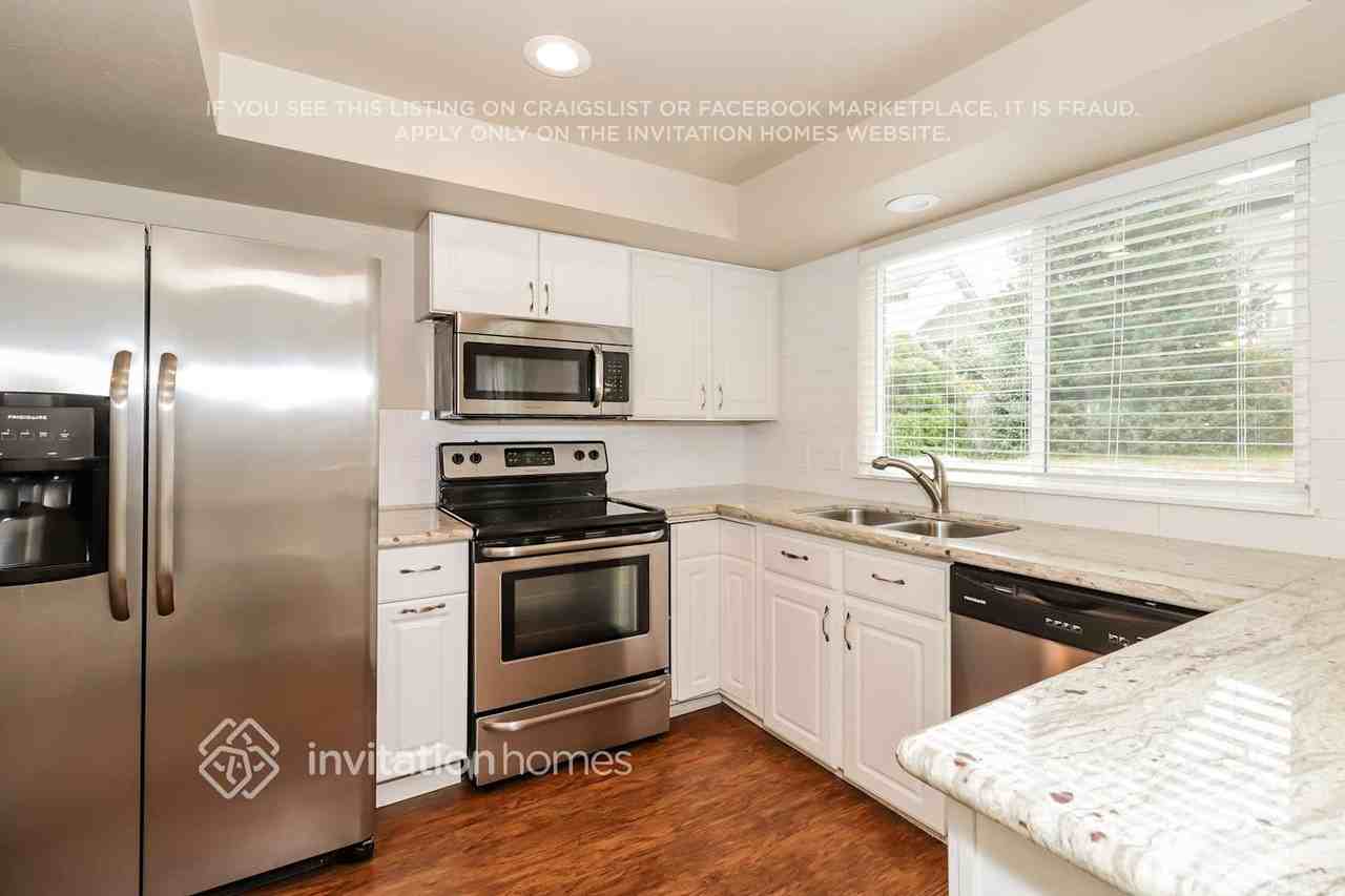 5129 Sw 326th St - Photo 6 of 19