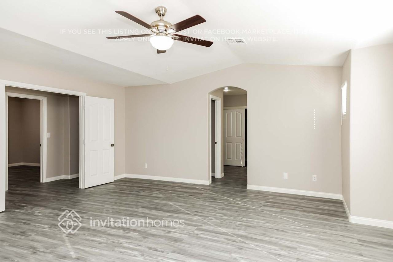 1180 Antoinette St - Photo 7 of 17