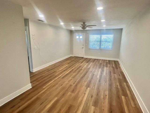 6080 80th Street North - 310Unit 310 #310 - Photo 4 of 17