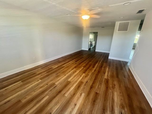 6080 80th Street North - 310Unit 310 #310 - Photo 5 of 17