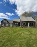 featured image of 882 Jackson Rd #1