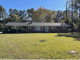 featured image of 212 S Edgewood Dr #1