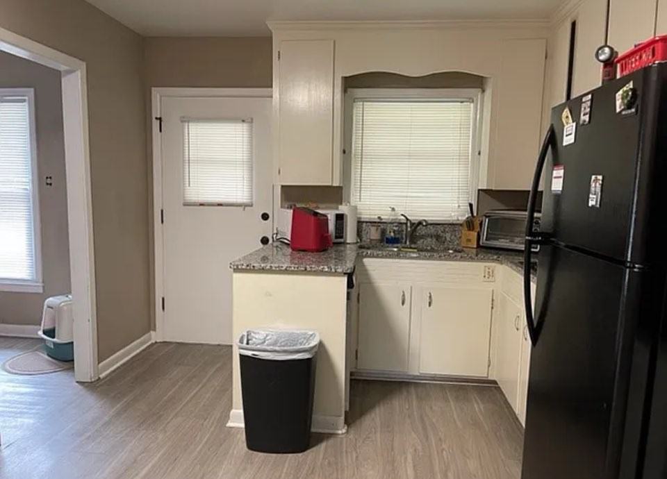 212 S Edgewood Dr #1 - Photo 3 of 4