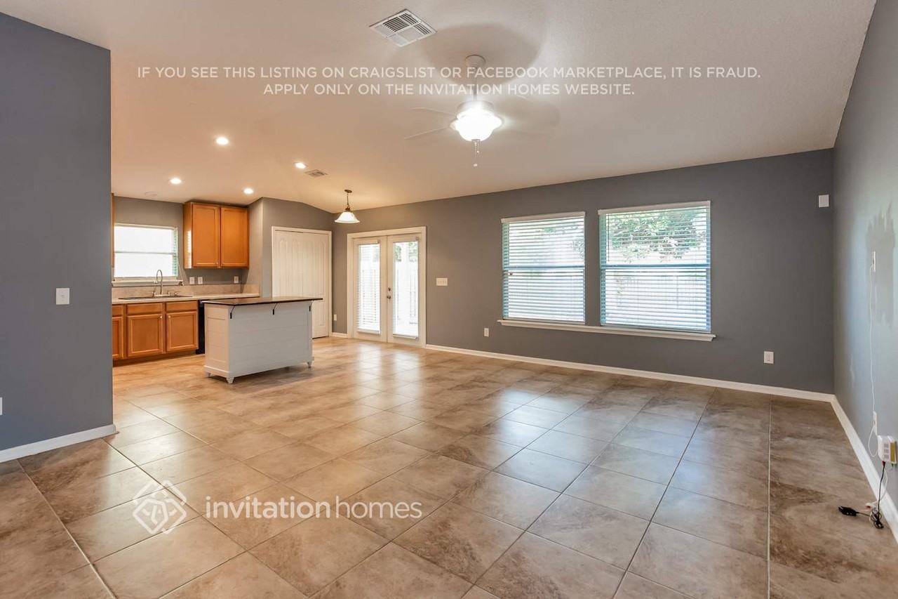 12577 White Cedar Trl - Photo 3 of 12