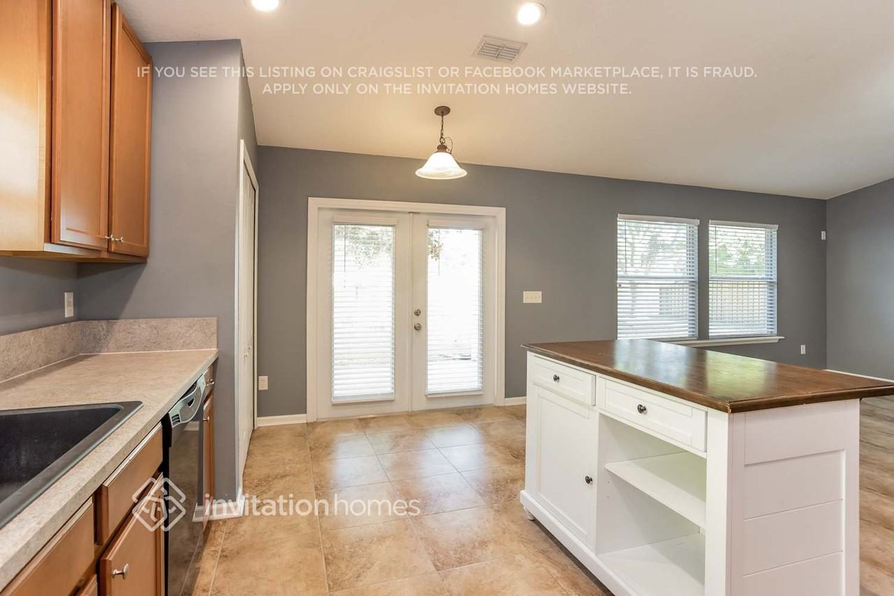 12577 White Cedar Trl - Photo 5 of 12