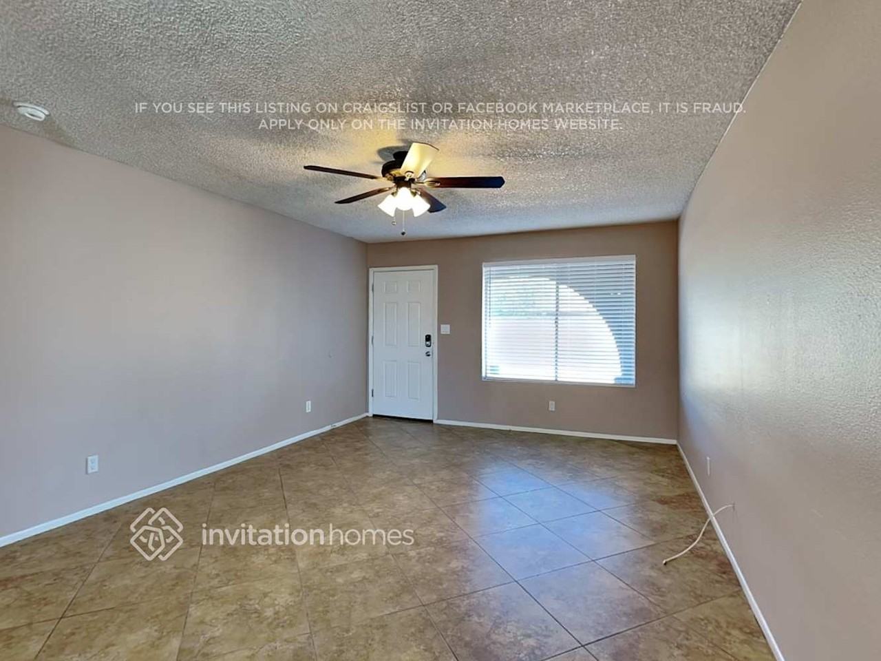 2933 W Grovers Ave - Photo 5 of 18