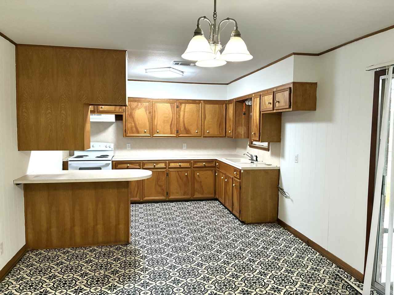 1619 Avenue G #1 - Photo 3 of 13