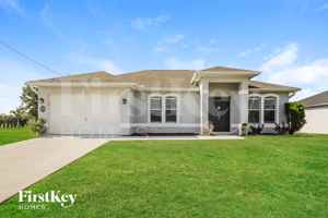 featured image of 2519 Nw 7th St