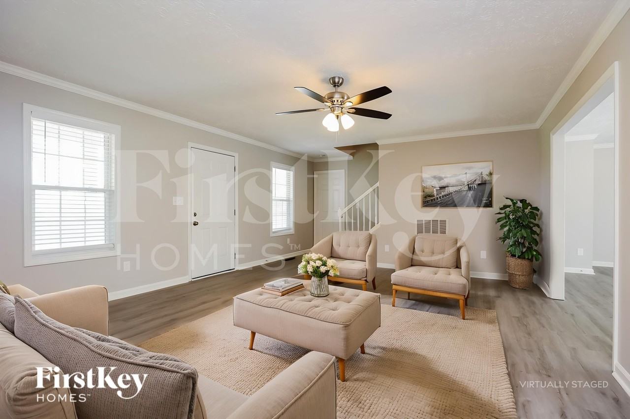 2908 Sams Ct - Photo 3 of 18