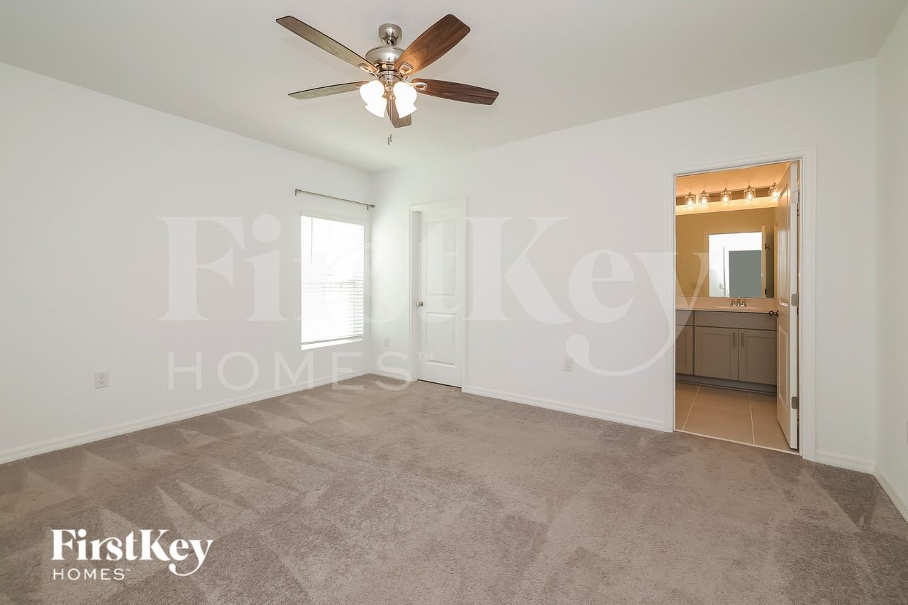 5007 Vellacito Way - Photo 7 of 19
