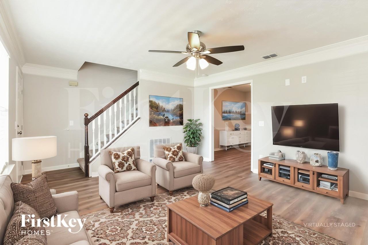 204 Merritt Dr - Photo 5 of 18