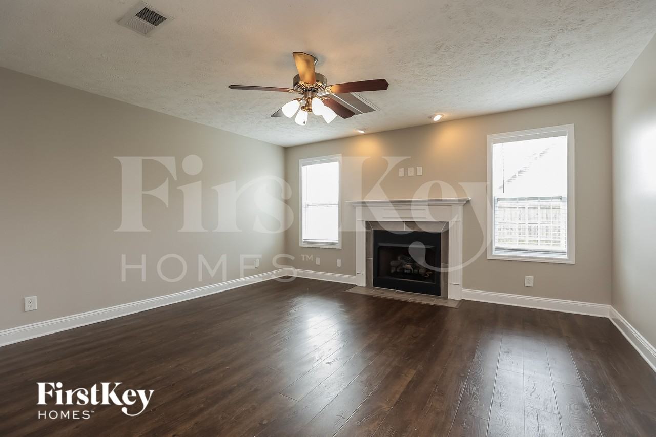 1280 Eagles View Dr - Photo 2 of 18