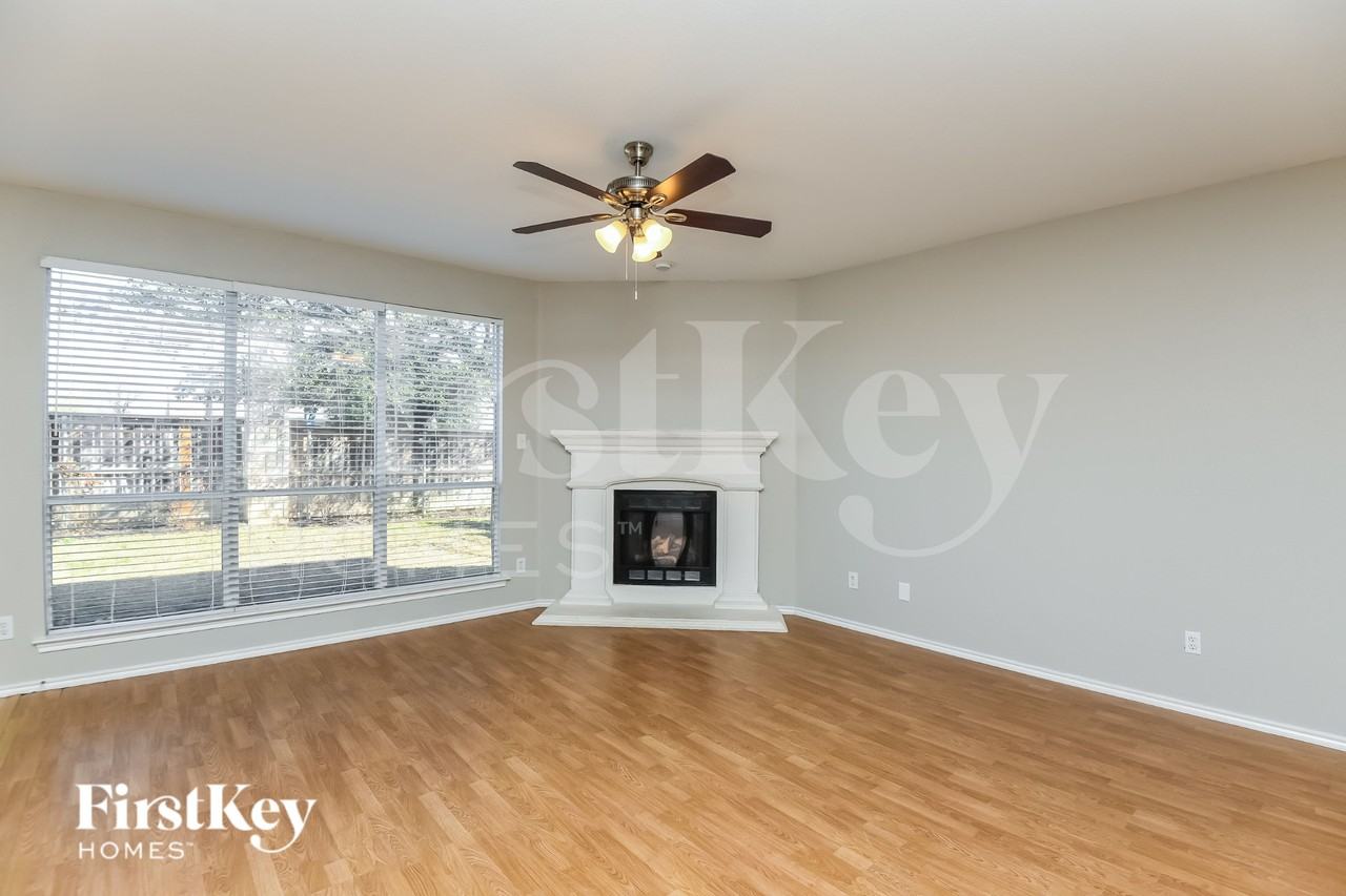 6321 Melanie Dr - Photo 2 of 15