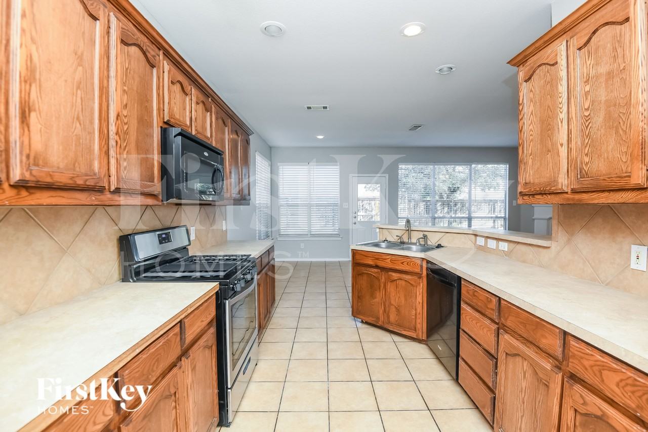 6321 Melanie Dr - Photo 7 of 15