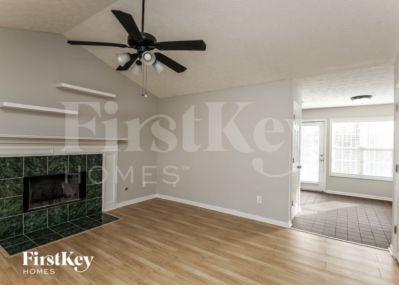 5183 Sagewood Dr - Photo 6 of 15