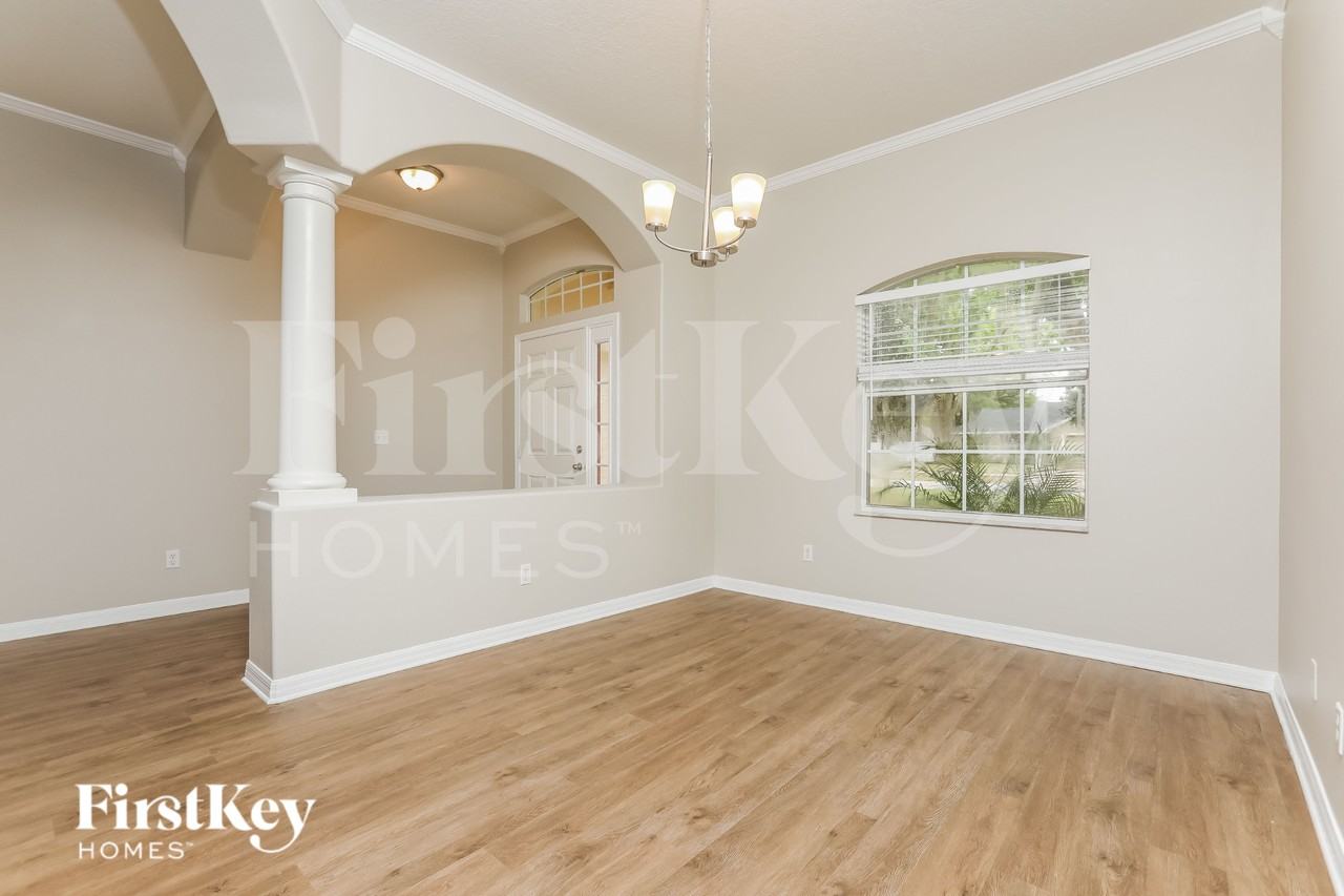 34333 Shadewood Cir - Photo 5 of 15