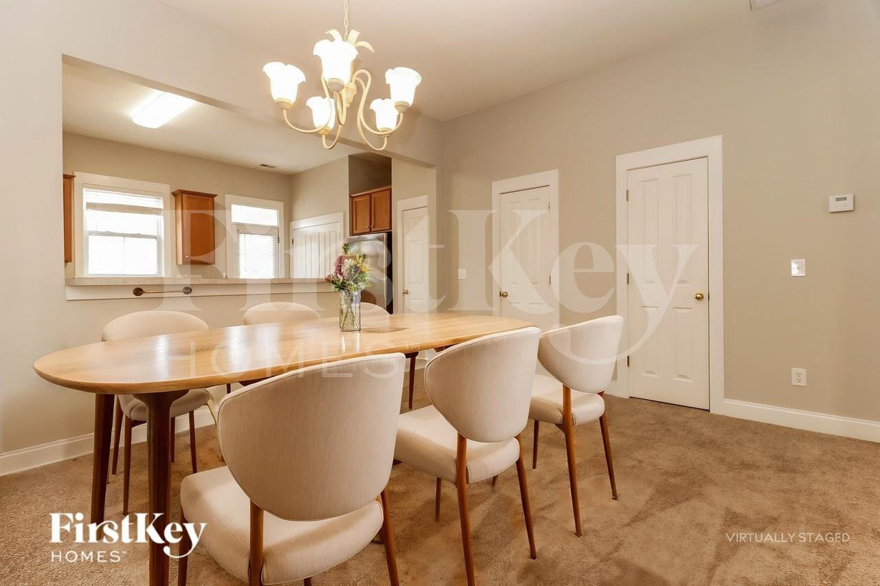 103 Barberry St - Photo 7 of 18