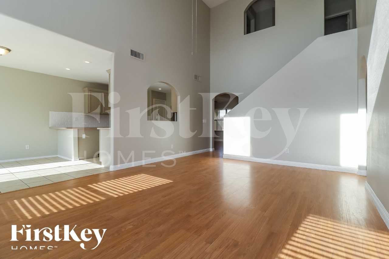 25193 W Cranston Pl - Photo 6 of 18