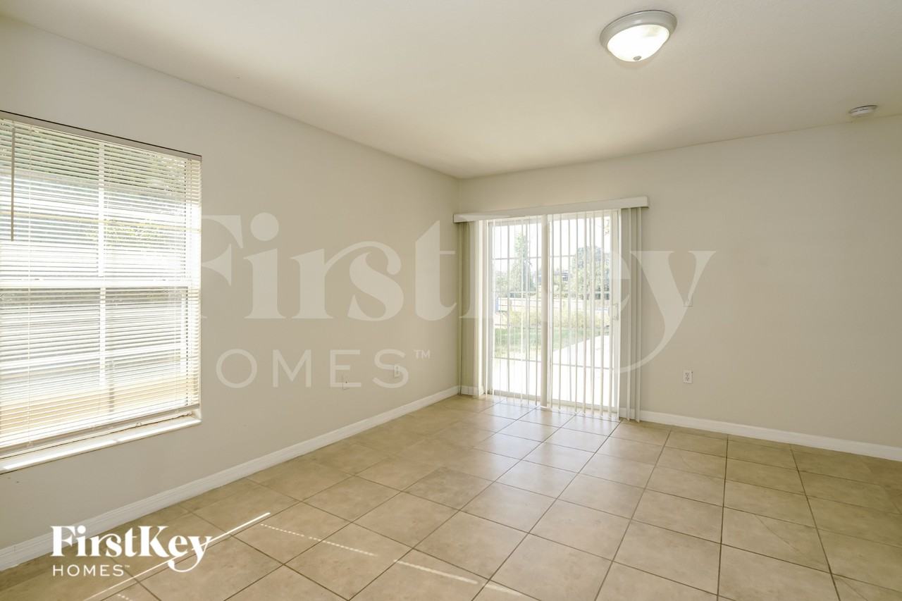 1905 Eden Dr - Photo 4 of 17