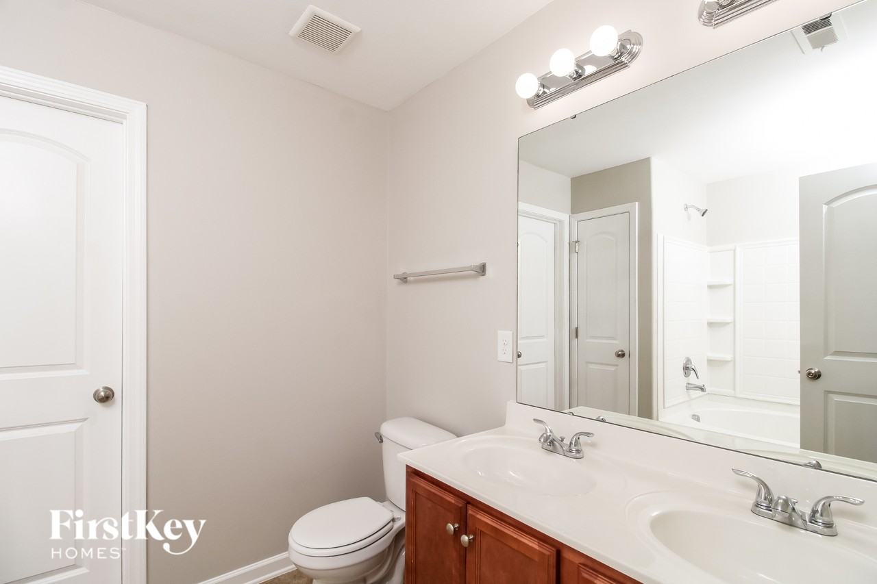 2322 Deerbrook Forest Ln - Photo 6 of 15