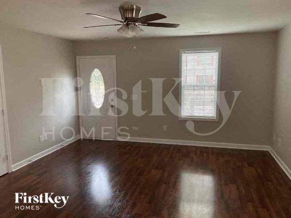 100 Ash Ave Nw - Photo 7 of 12