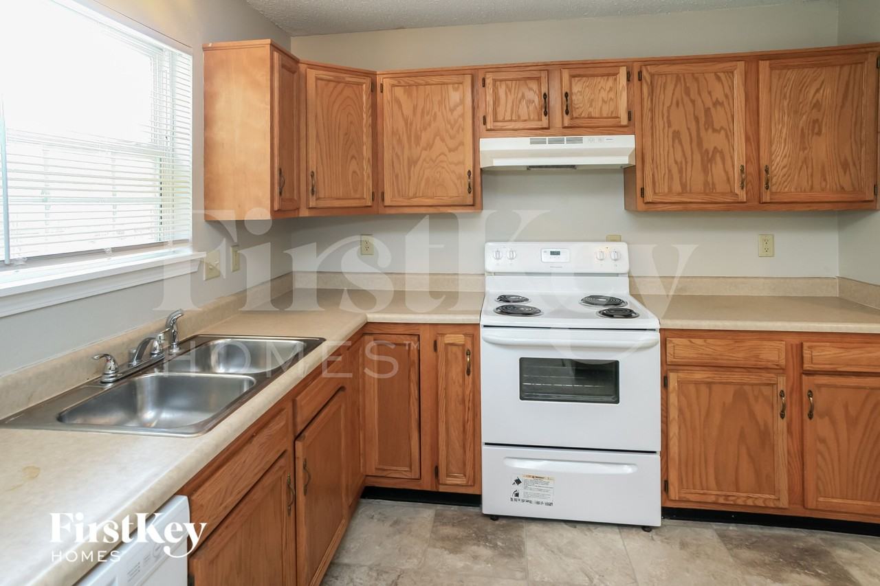 9017 Lighthorse Dr - Photo 6 of 16