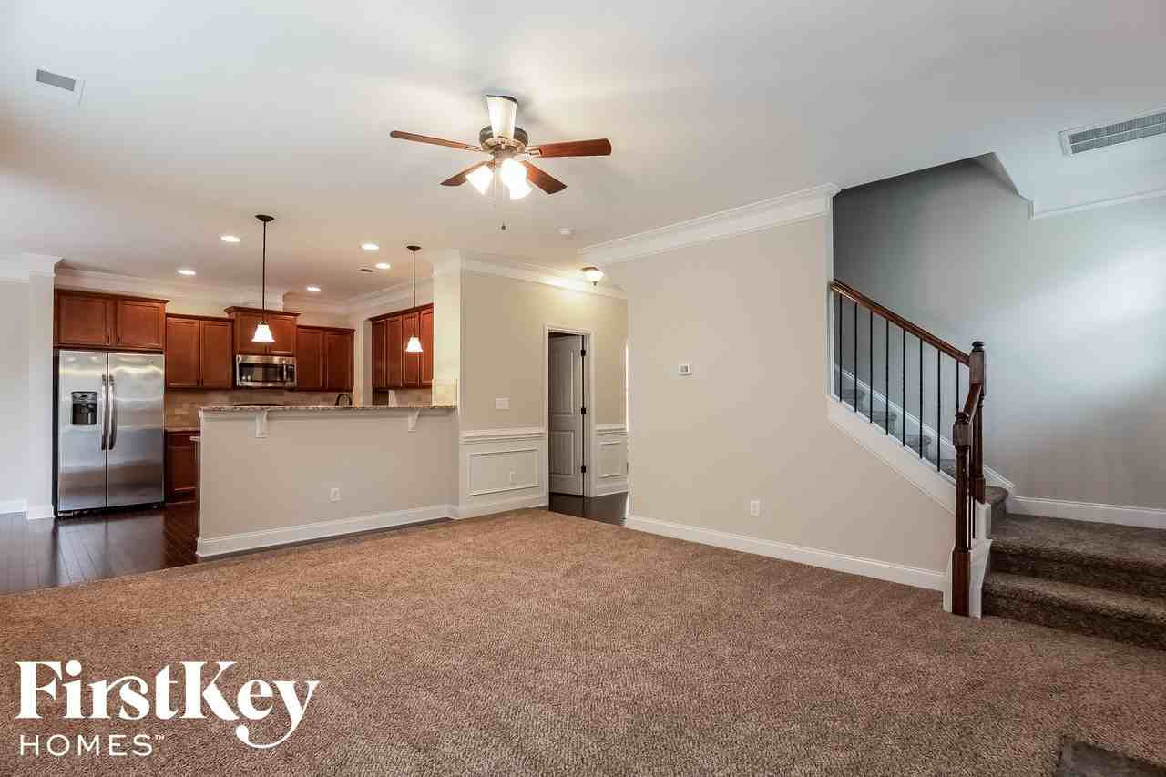 5631 Mcdowell Run Dr - Photo 3 of 15