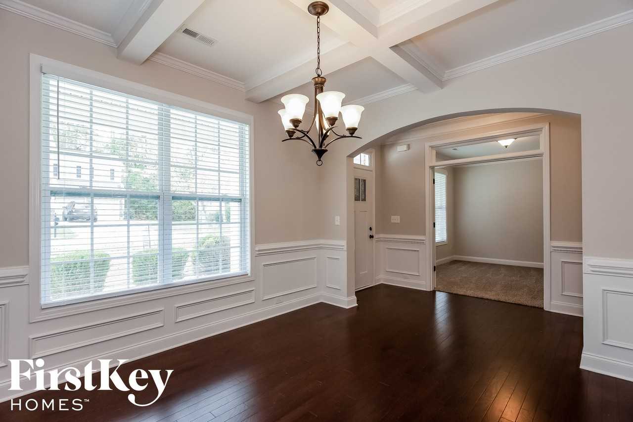 5631 Mcdowell Run Dr - Photo 4 of 15