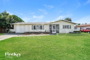 425 Belair Ave - Photo 1 of 1