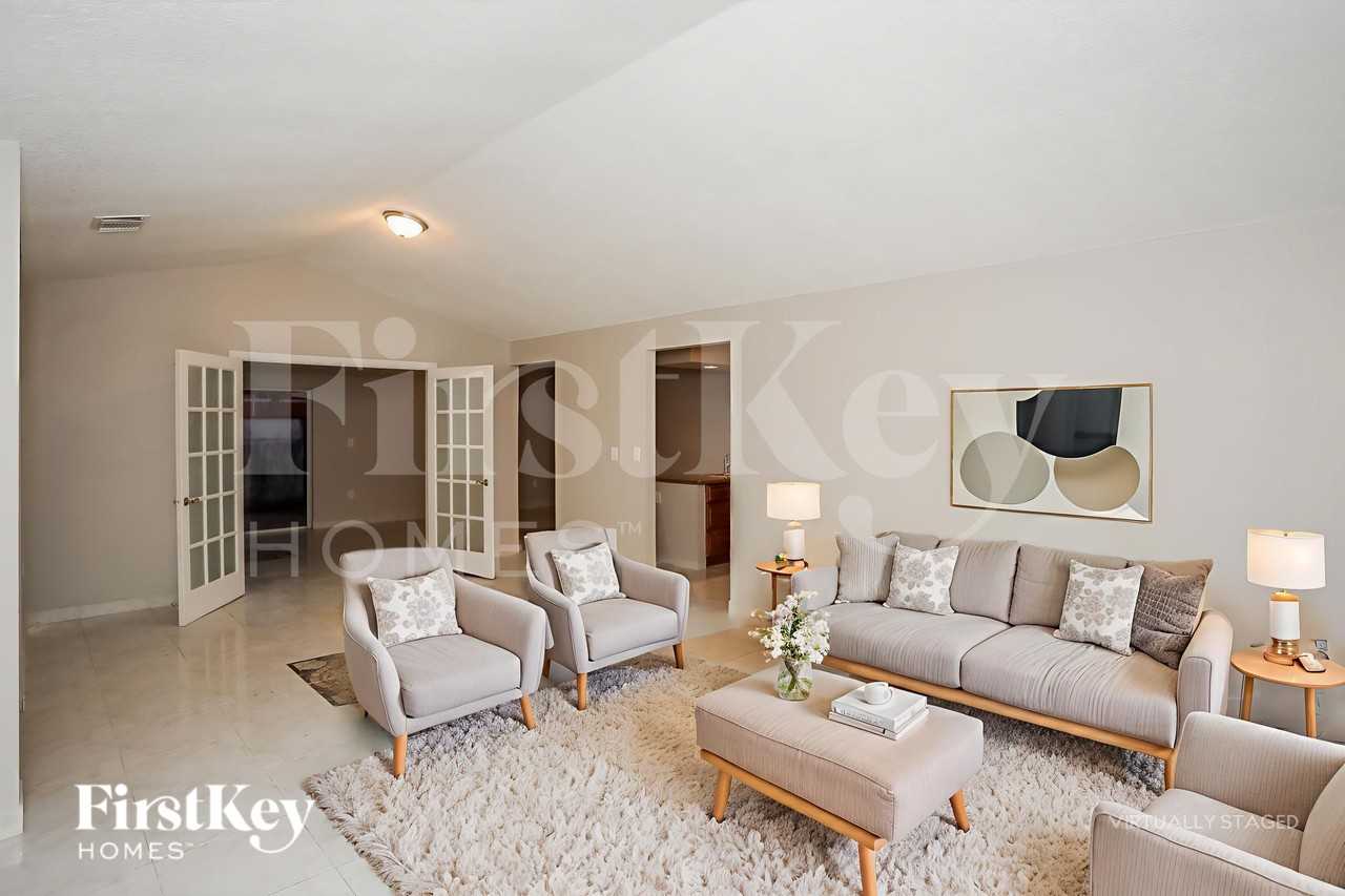 13710 Swterrace - Photo 5 of 19