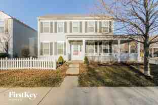 1033 Four Seasons Blvd - Photo 1 of 1